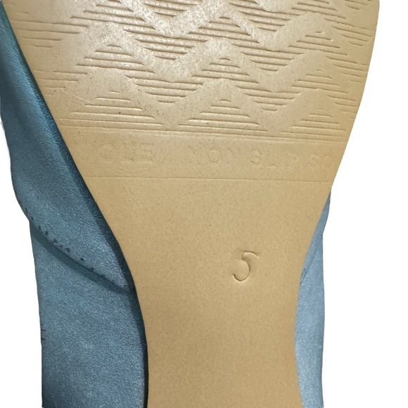 Women's Silver Wedding Bridal Khussa Indian Wedding Jutti Punjabi Flats - Picture 8 of 8